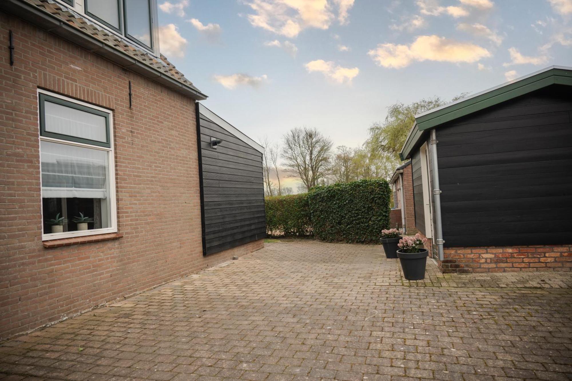 Leeuwendamme Villa Serooskerke  Luaran gambar